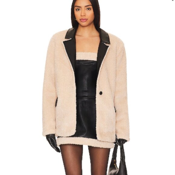 NWT-REVOLVE x WeWoreWhat Faux fur-Faux leather Sherpa Coat Blazer Jacket-Small - Picture 1 of 16